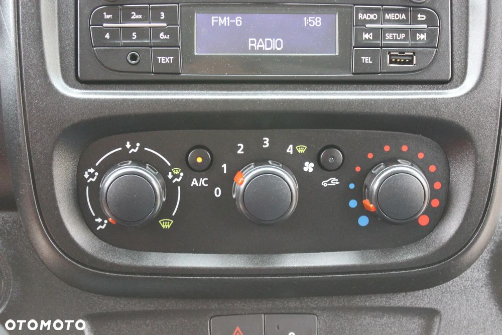 Opel VIVARO - 19