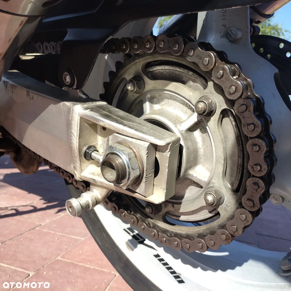 Suzuki SV - 6