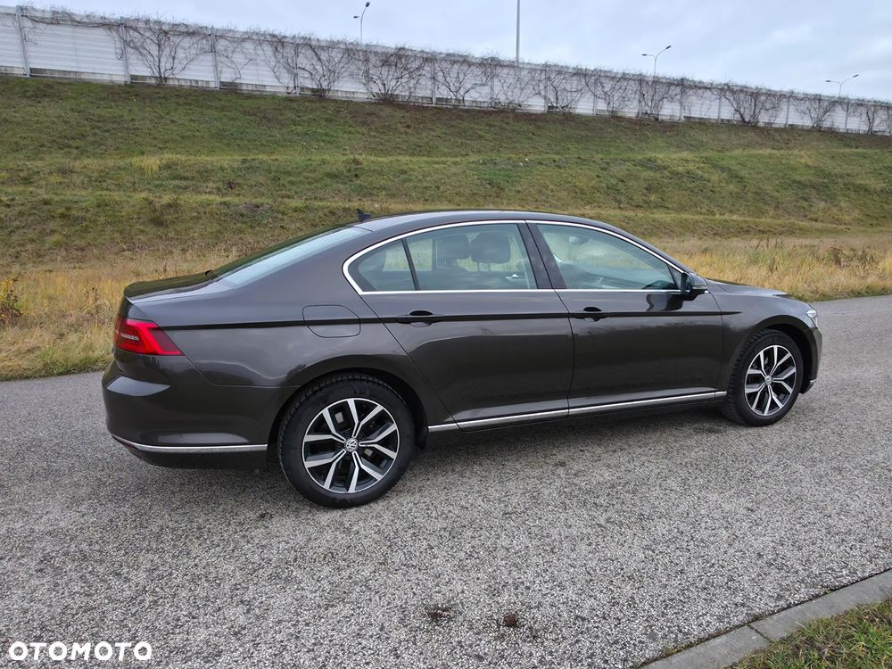 Volkswagen Passat 2.0 TDI BMT Highline DSG - 15