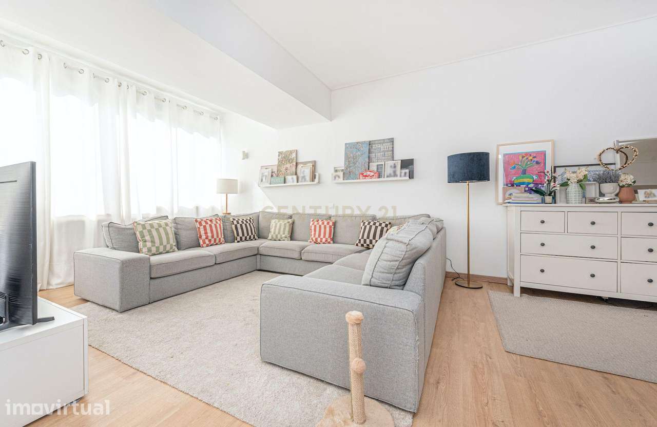 Espaçoso Apartamento T5, transformado em T4, nos Olivais, Lisboa - Grande imagem: 4/30