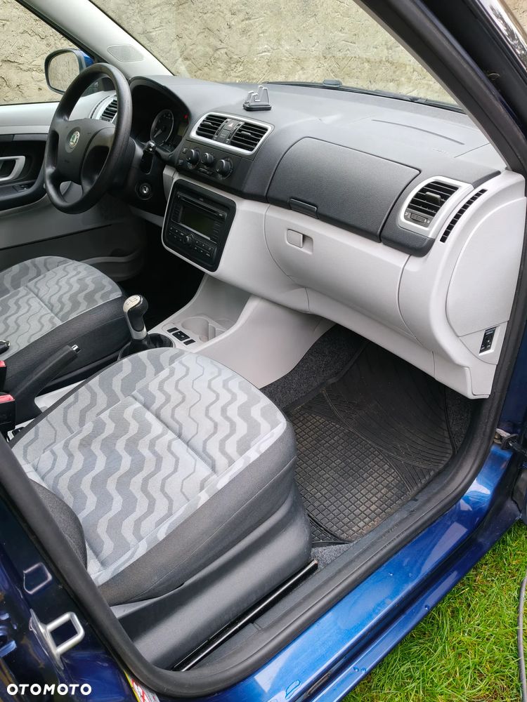 Skoda Fabia 1.4 16V Ambiente - 23
