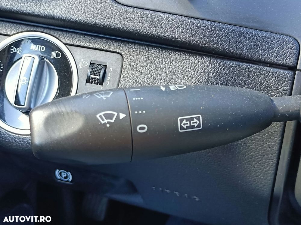Mercedes-Benz C 200 CDI DPF (BlueEFFICIENCY) - 22