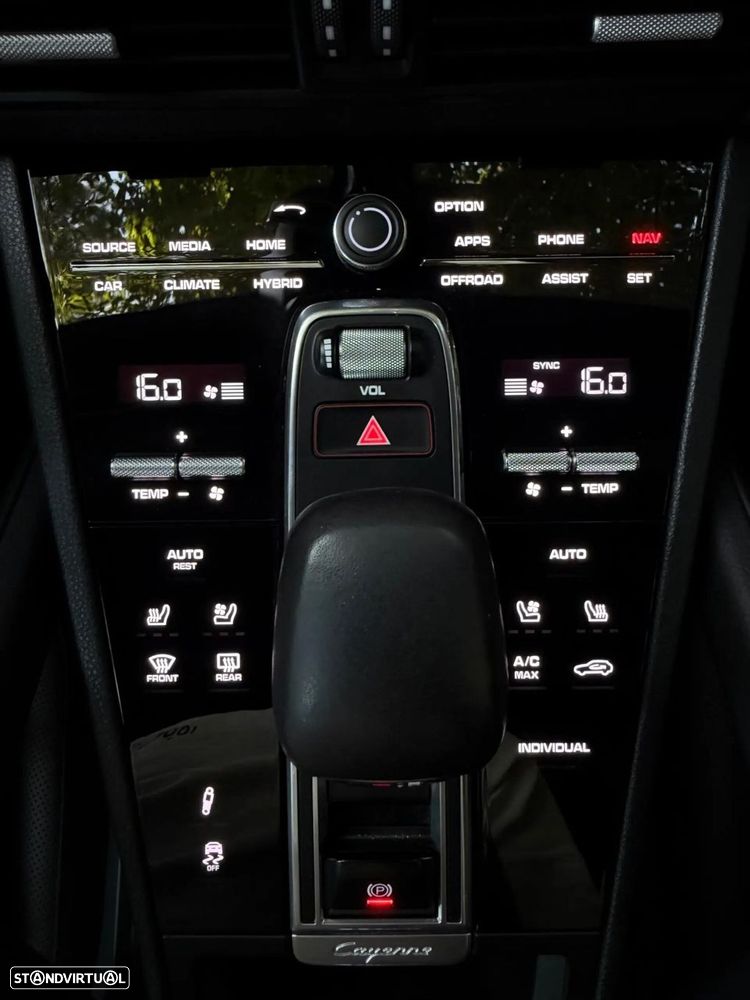 Porsche Cayenne E-Hybrid - 37