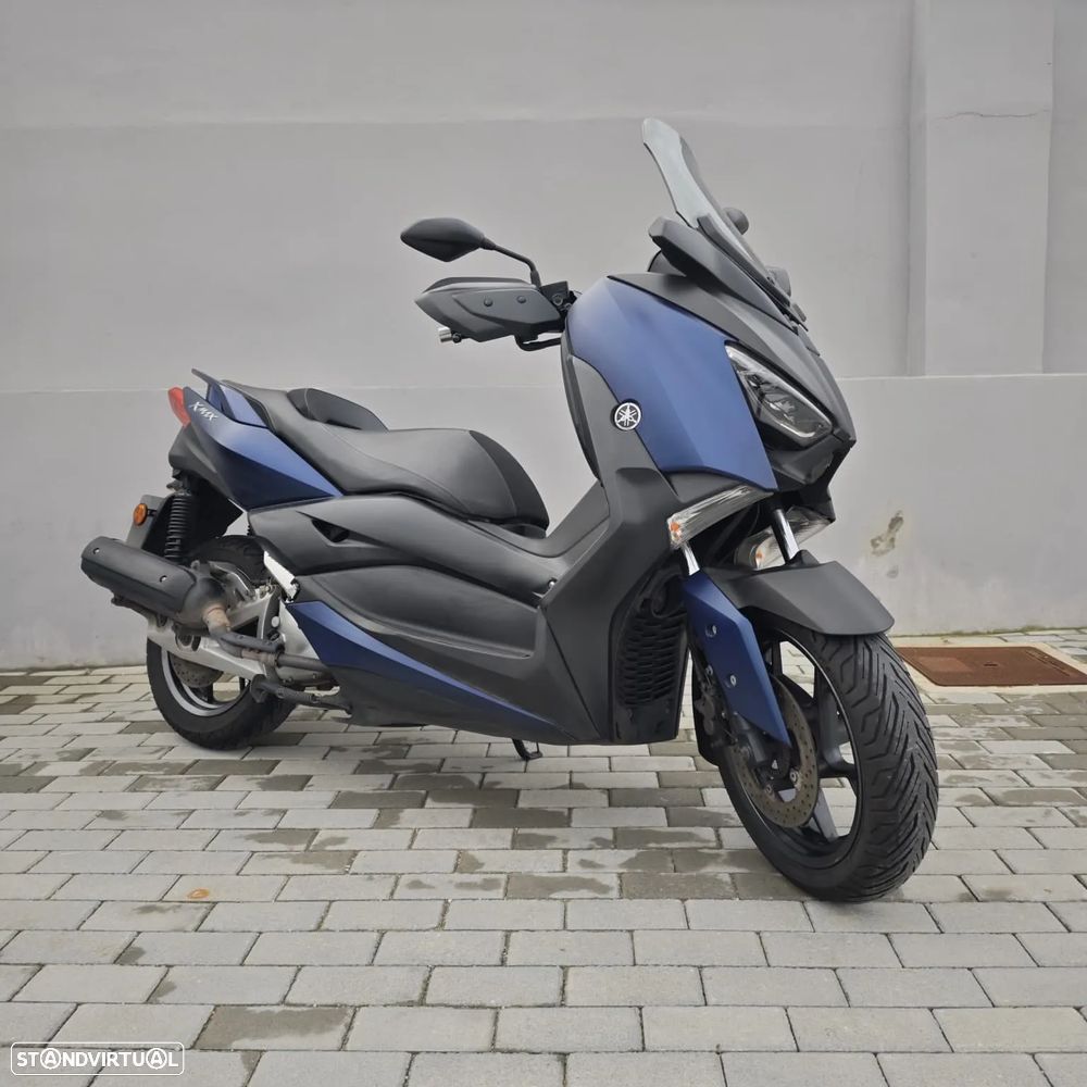 Yamaha X-Max  125