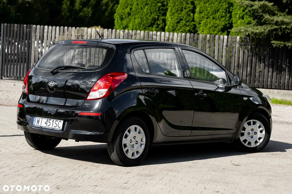 Hyundai i20 1.25 Classic + - 12