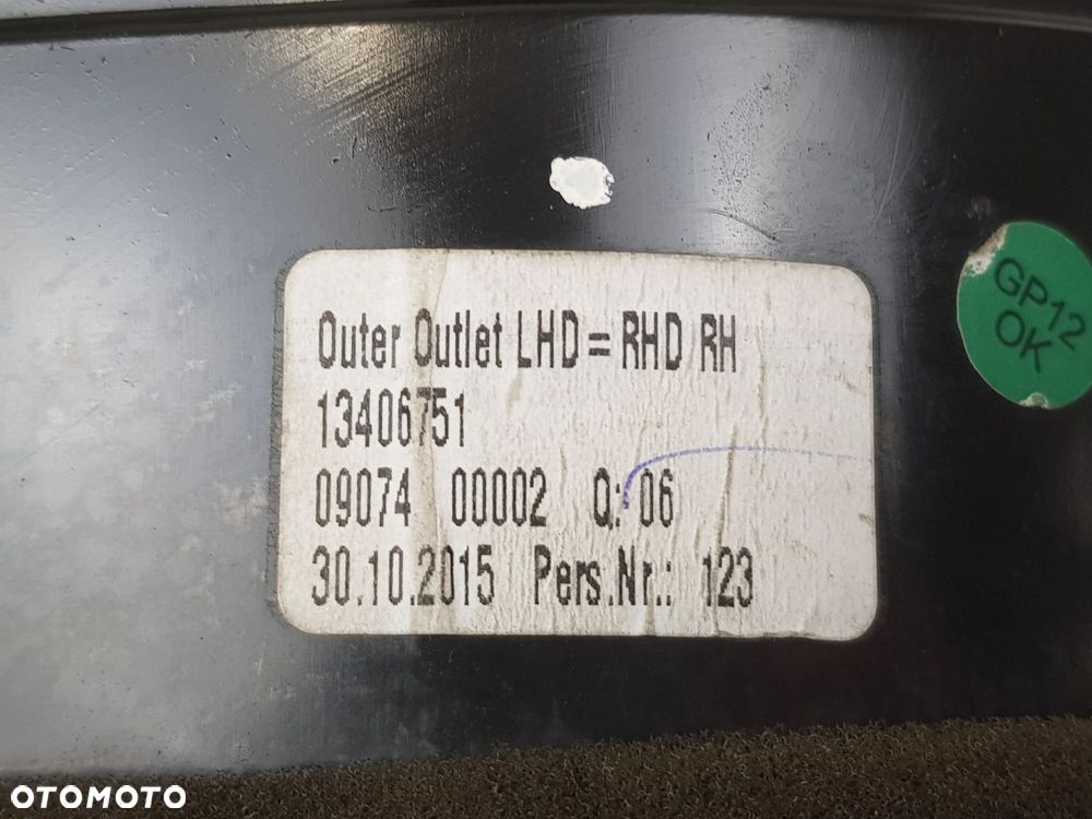 Kratka nawiewu powietrza Prawa Opel Astra K V 13406751 - 9