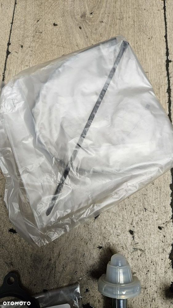 Przewód paliwowy Yamaha XVS1300  90891-10216 - 8