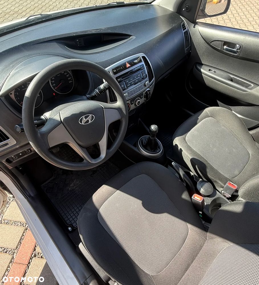 Hyundai i20 1.25 Classic + - 4