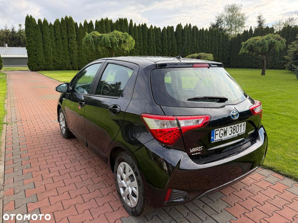 Toyota Yaris - 15
