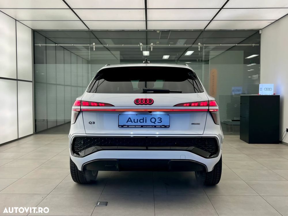 Audi Q3 2.0 40 TFSI S tronic quattro - 5