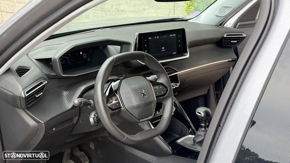 Peugeot 2008 1.2 PureTech Allure Pack - 14