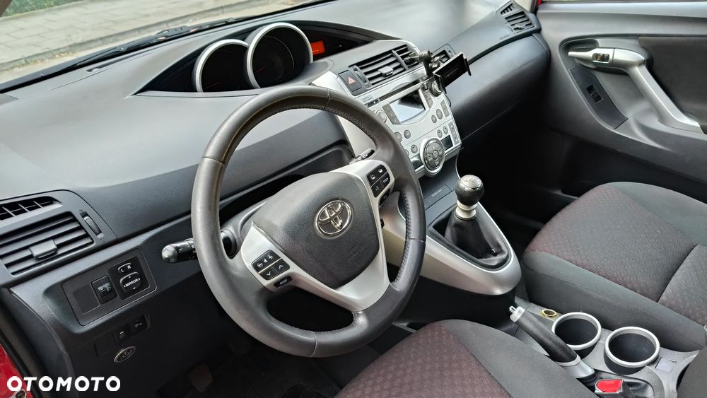 Toyota Verso 1.8 5-Sitzer Skyview Edition - 6