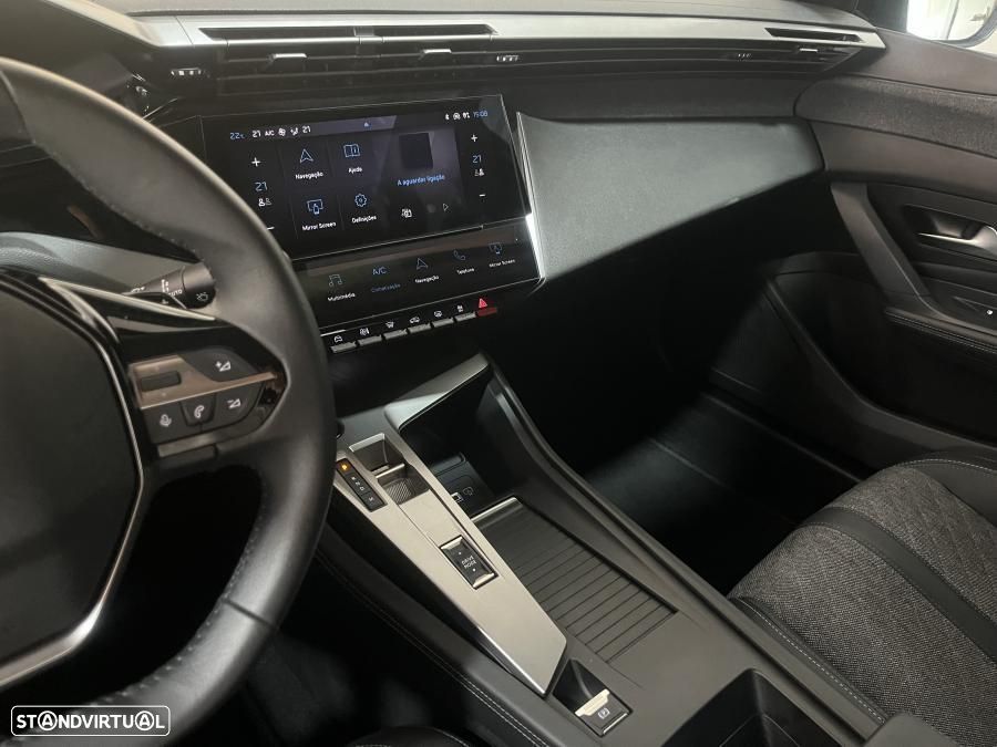 Peugeot 408 1.2 PureTech Allure Pack EAT8 - 14