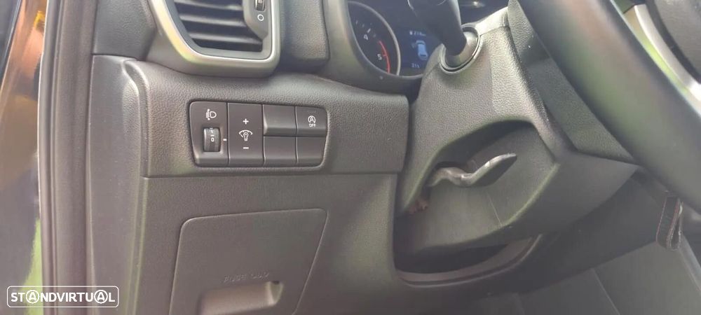 Kia Sportage 1.6 CRDI ISG SX - 31