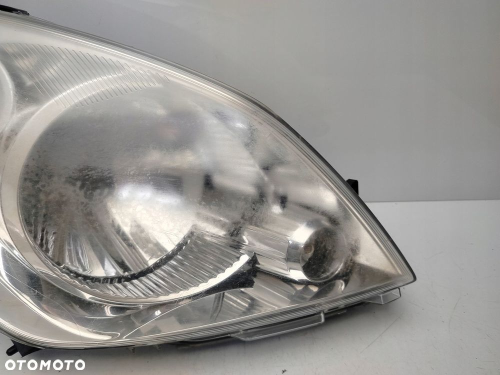 SUZUKI SPLASH 08R- REFLEKTOR LAMPA PRAWY PRZÓD PRAWA PRZEDNIA - 3