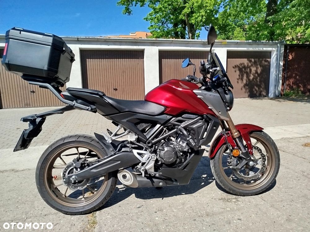 Honda CB - 1