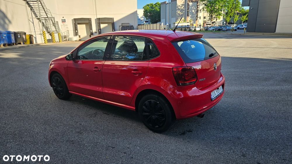 Volkswagen Polo 1.4 16V Comfortline - 14