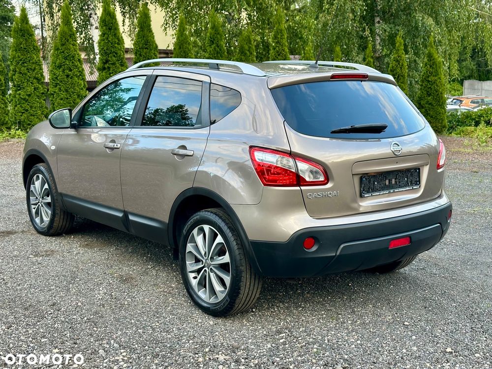 Nissan Qashqai 2.0 tekna - 11