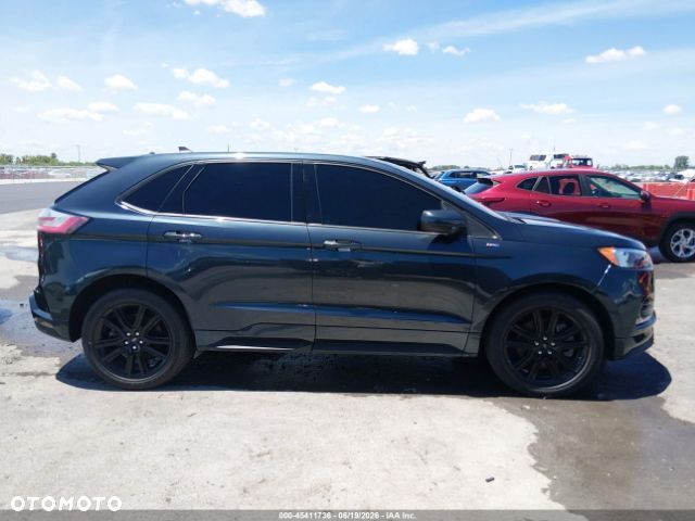 Ford Edge 2.0 EcoBlue Twin-Turbo 4WD Titanium - 11