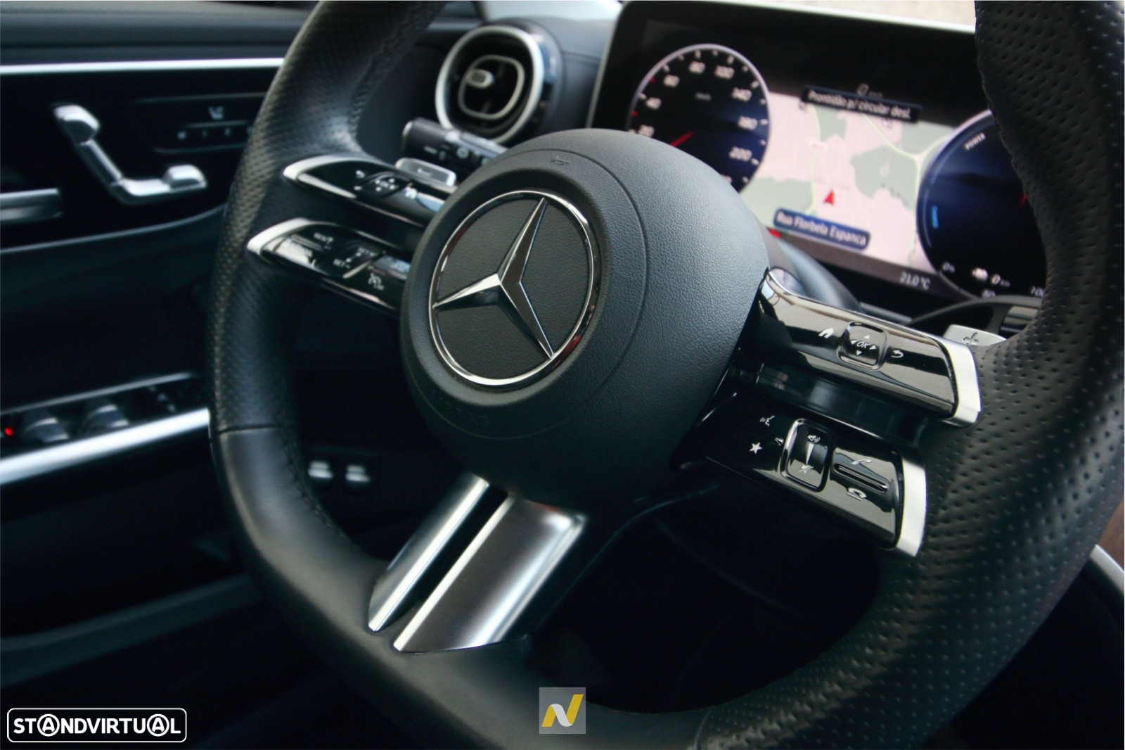 Mercedes-Benz C 300 e AMG Line - 33