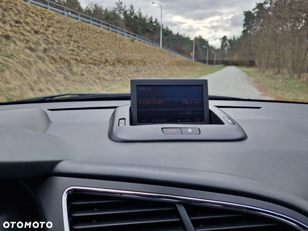 Peugeot 3008 - 24