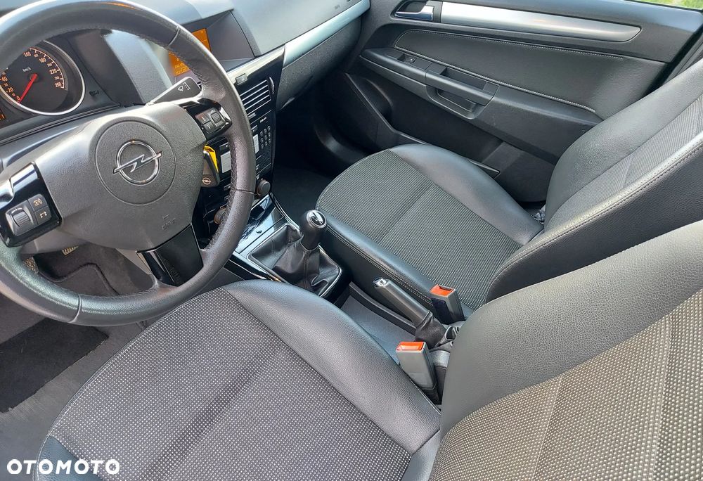 Opel Astra 1.8 Edition - 27