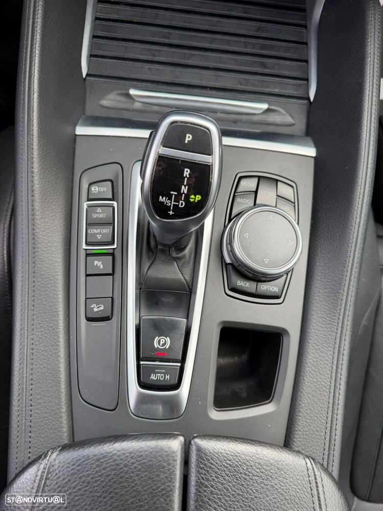 BMW X6 40 d xDrive Pack M - 32