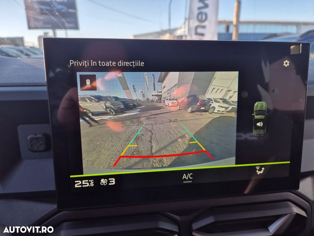 Dacia Duster HEV 140 Journey - 8