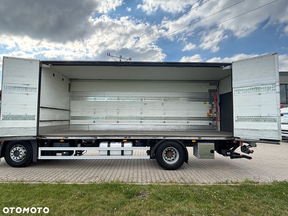 Mercedes-Benz ANTOS 1827 kontener , izoterma , grzanie webasto, winda, drzwi z boku. rozsuwany bok , (takie jak ATEGO 1524, 1530, 1630 ,1627) - 13