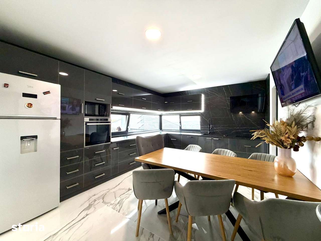 Casă Premium Parter 180 mp utili, 15 ari teren zonă exclusivistă - Imagine principală: 4/20
