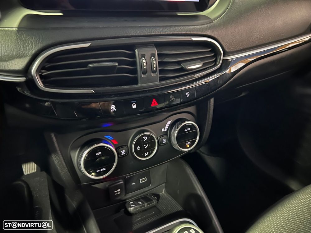 Fiat Tipo Station Wagon 1.3 MultiJet City Life - 24