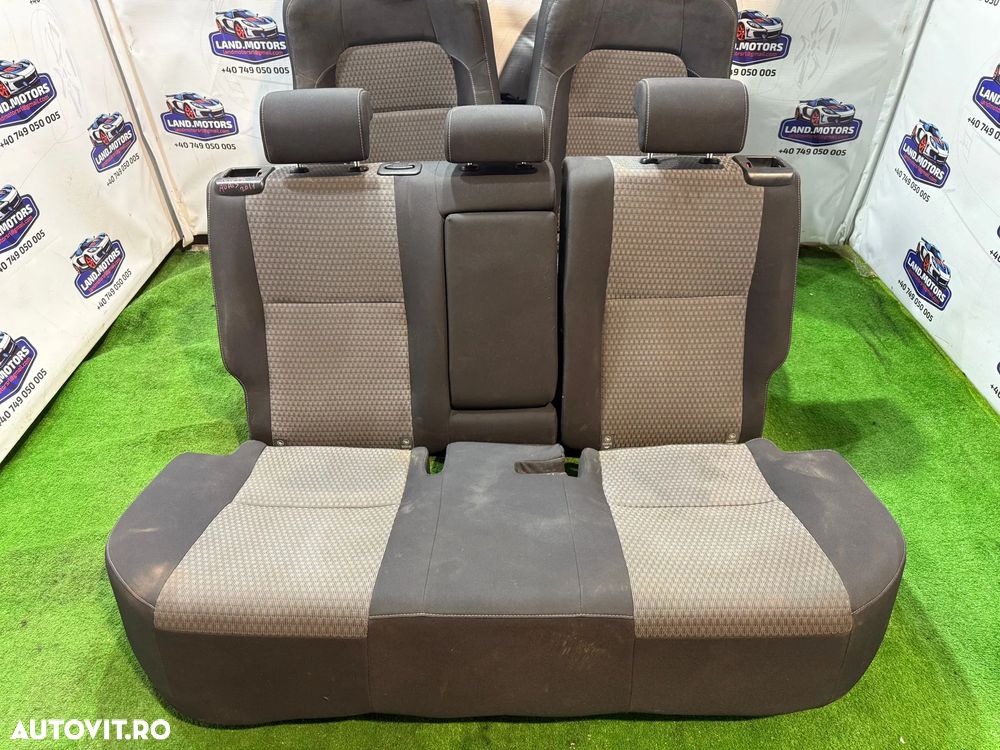 INTERIOR TEXTIL / SCAUNE + BANCHETE TOYOTA AURIS 1.2 BENZINA 2017 / HATCHBACK 5 USI 2013-2019 - 2