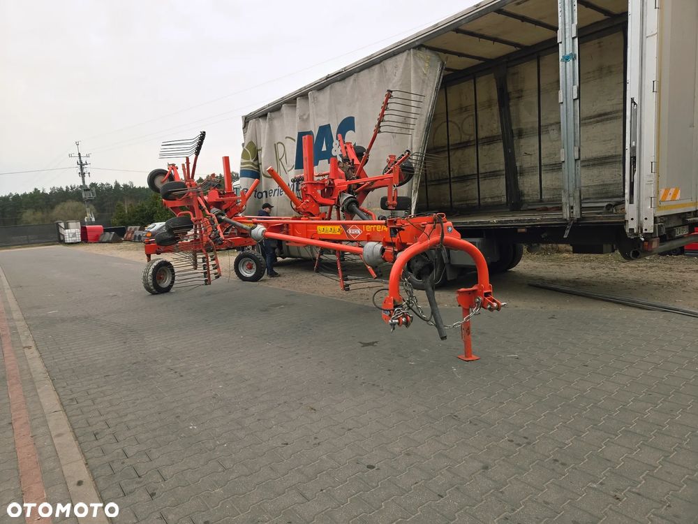 Kuhn GA6520 MASTERDRIVE 7302 7301 7501 FELLA KRONE FENDT - 1