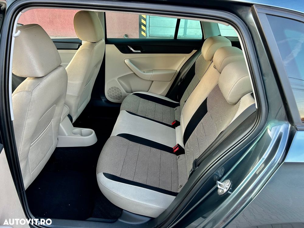 Skoda RAPID Spaceback 1.6 TDI Elegance Green tec - 7