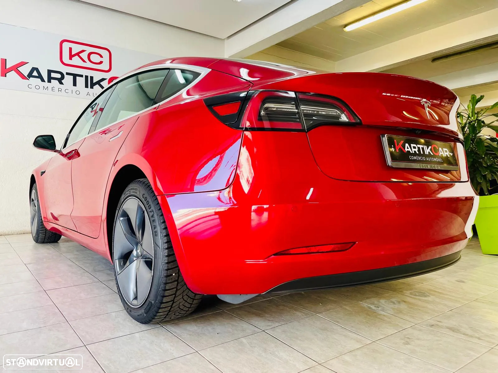 Tesla Model 3 Standard Range Plus RWD - 29