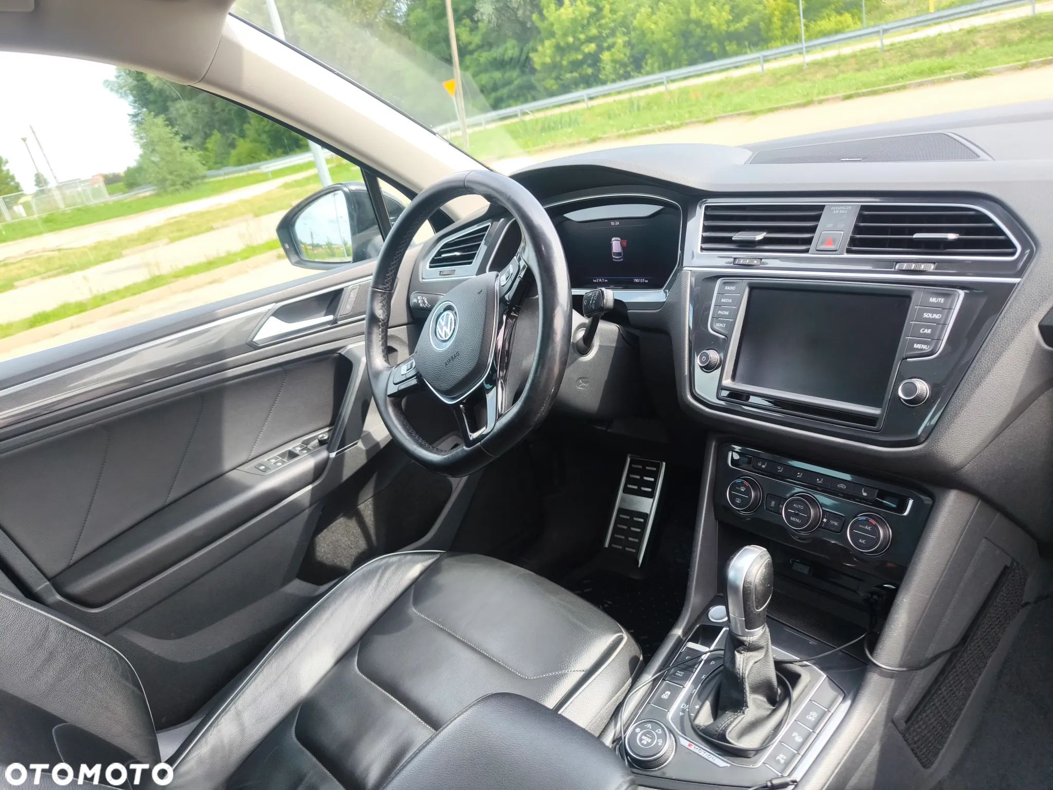 Volkswagen Tiguan 2.0 TDI SCR 4MOTION (BlueMotion Techn.) DSG Highline - 18