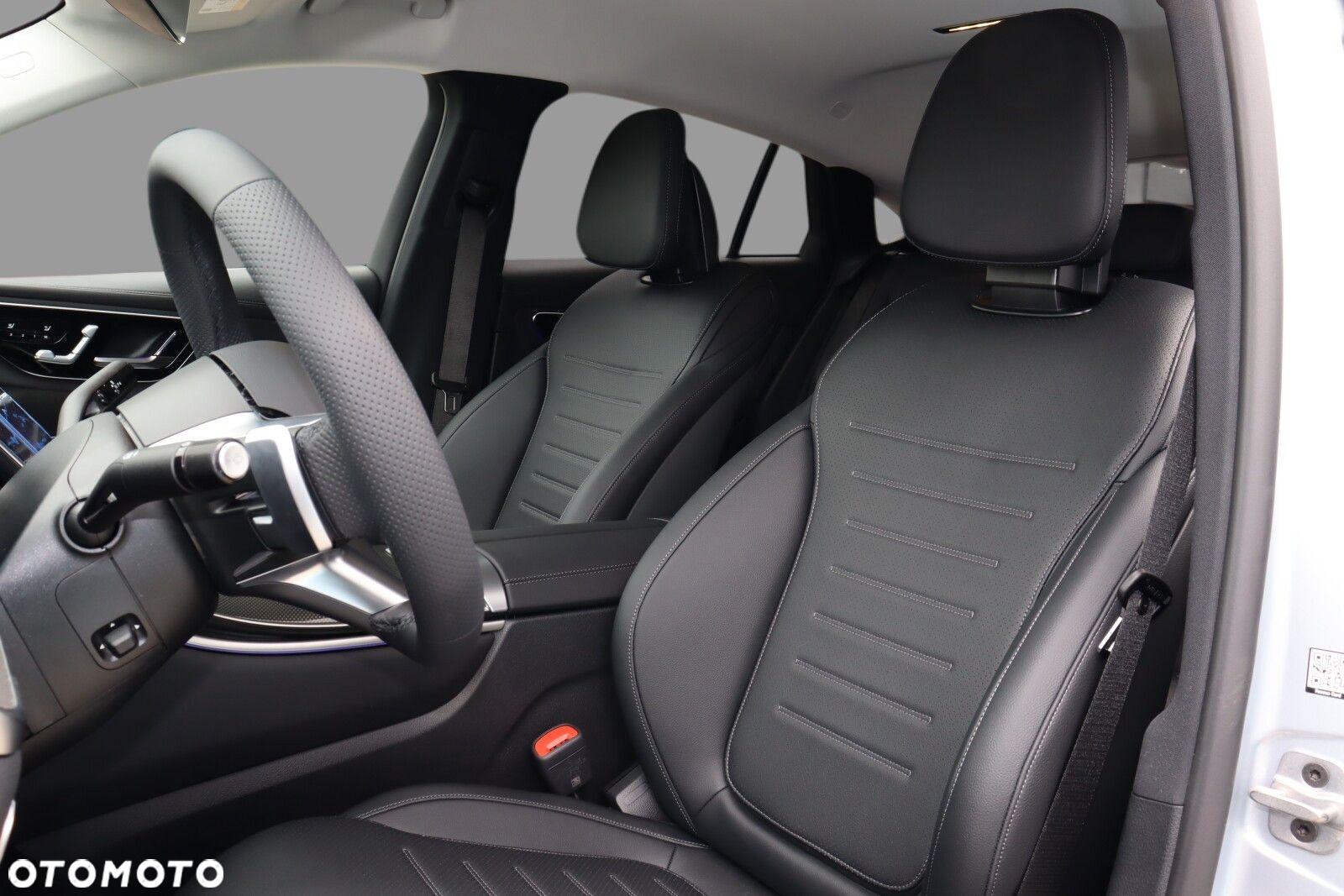 Mercedes-Benz GLC - 9