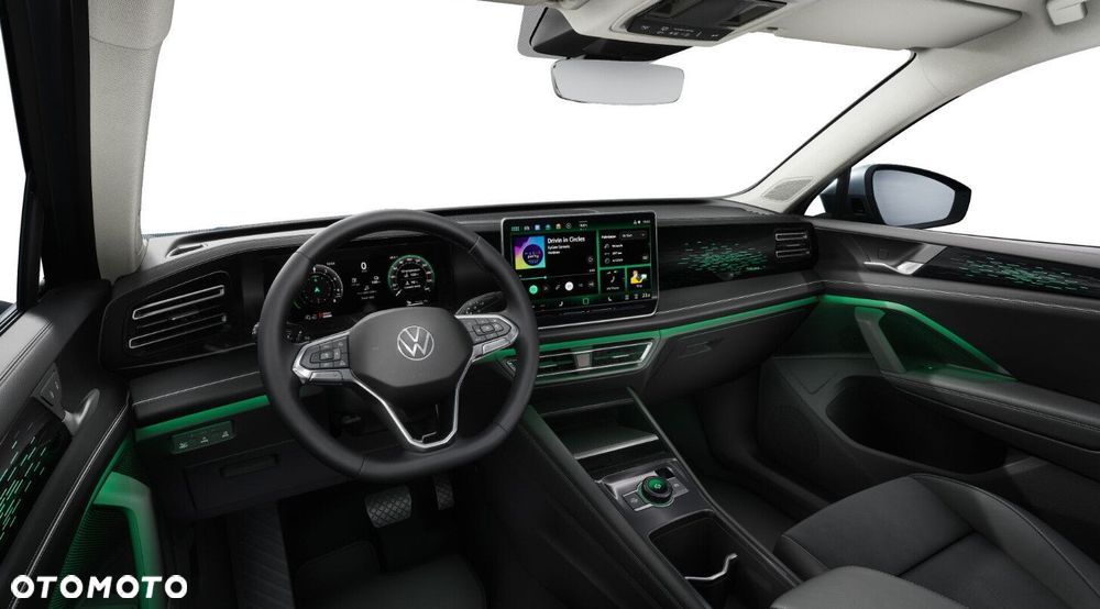Volkswagen Tiguan - 10