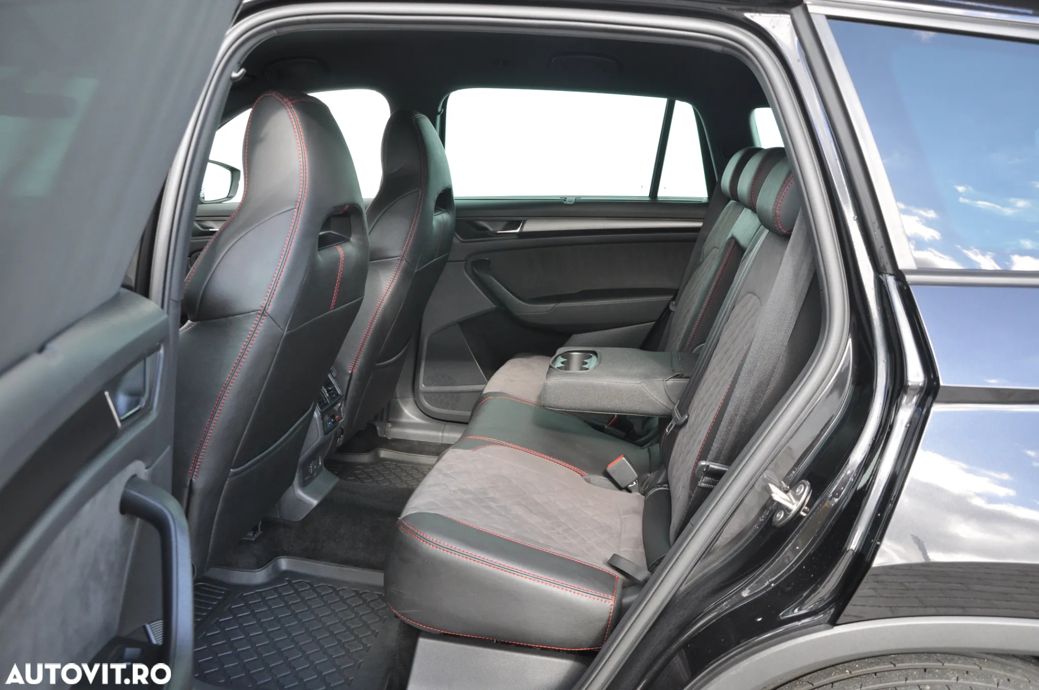 Skoda Kodiaq 2.0 TDI 4X4 DSG Sportline - 32