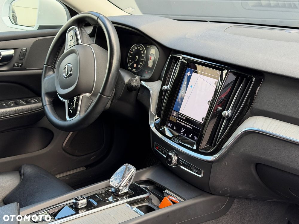 Volvo V60 B4 D Inscription - 30