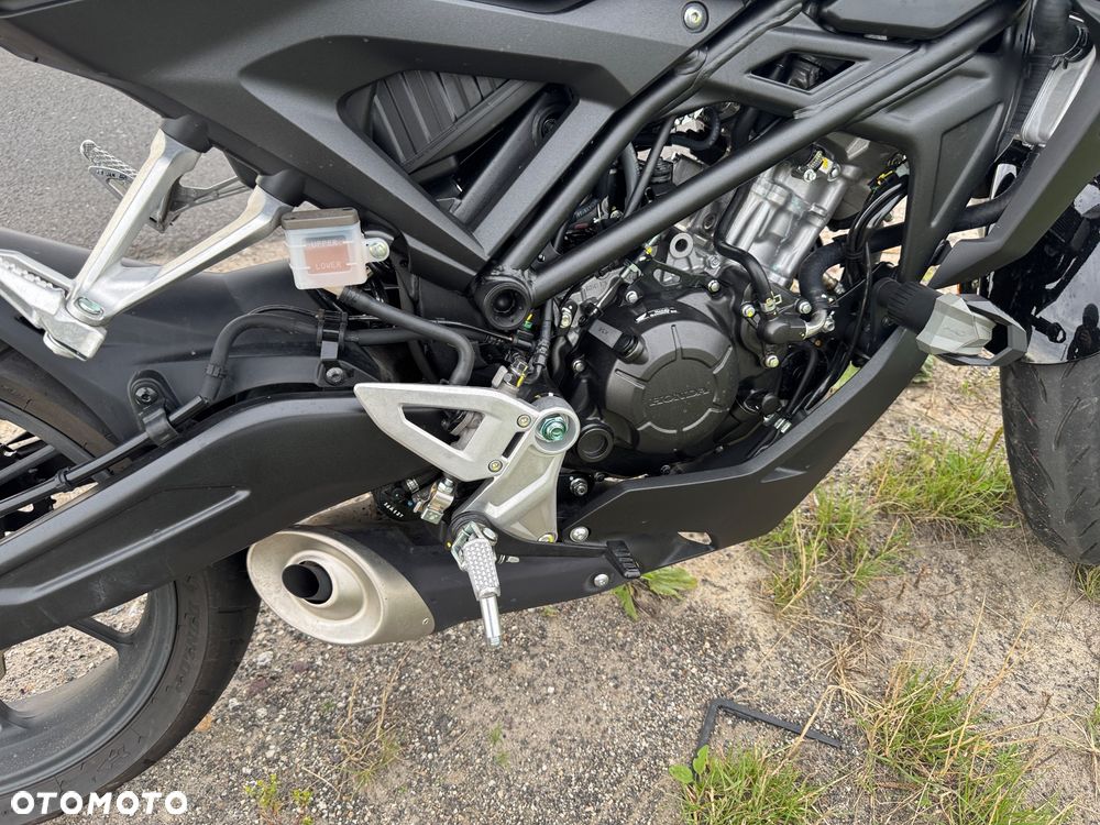 Honda CB - 14