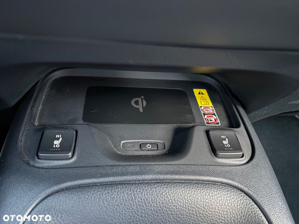 Toyota Corolla 2.0 Hybrid Style - 19