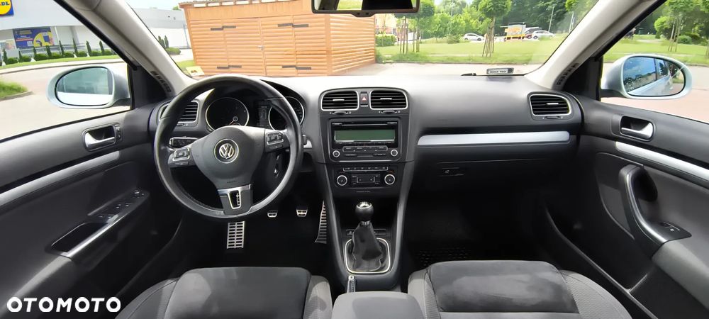 Volkswagen Golf 2.0 TDI Highline - 9