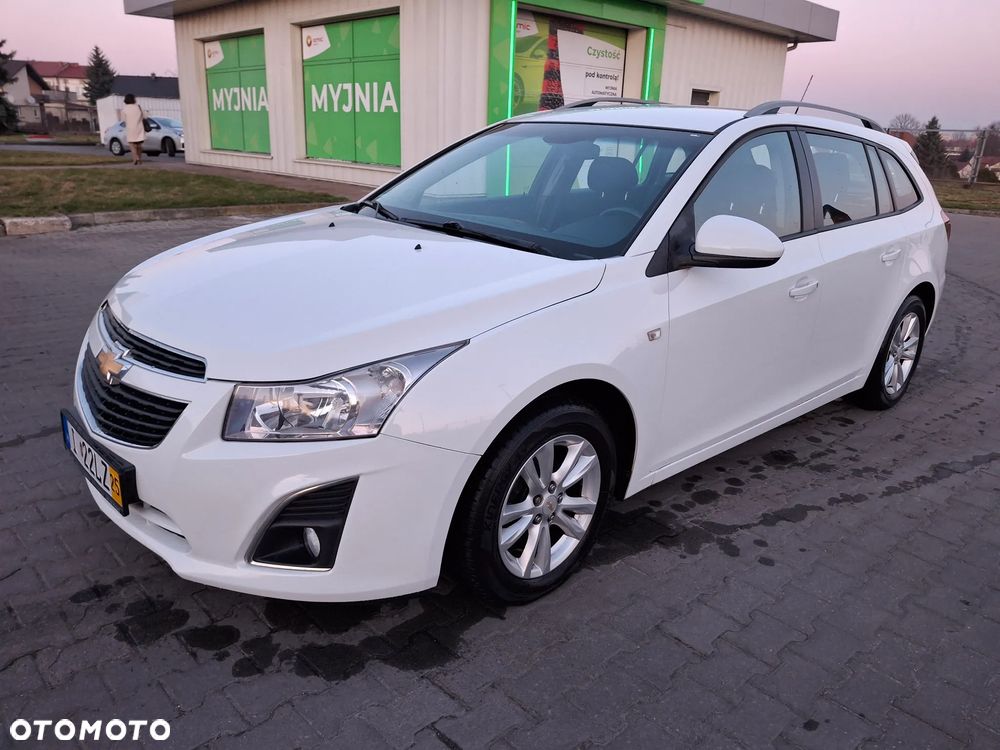 Chevrolet Cruze 1.6 LT - 1