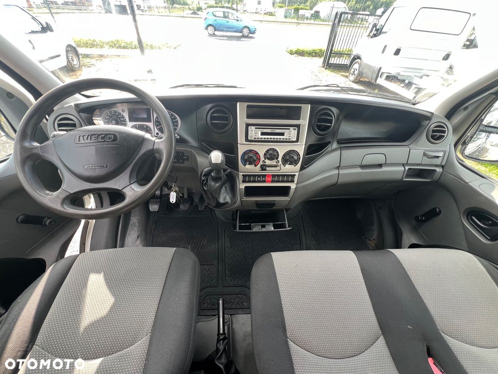 Iveco Daily 29L12 7-osobowa brygadowka (680) - 14
