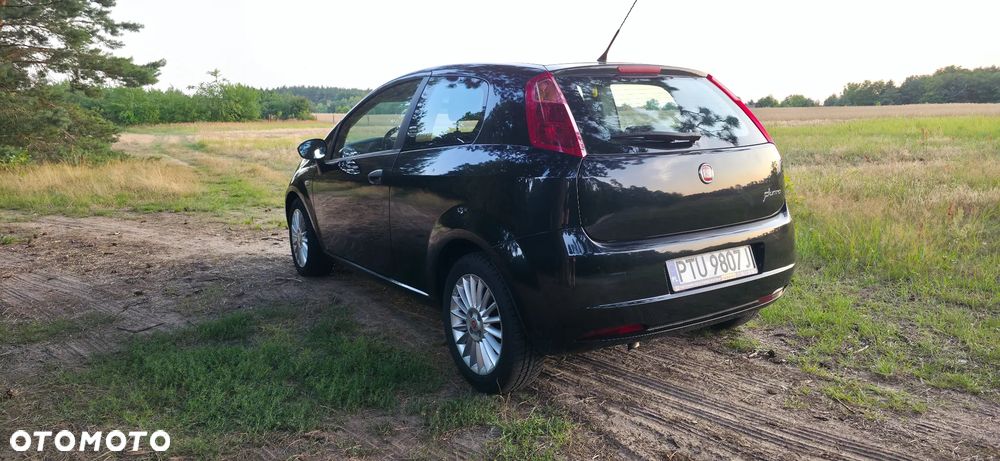 Fiat Grande Punto - 6