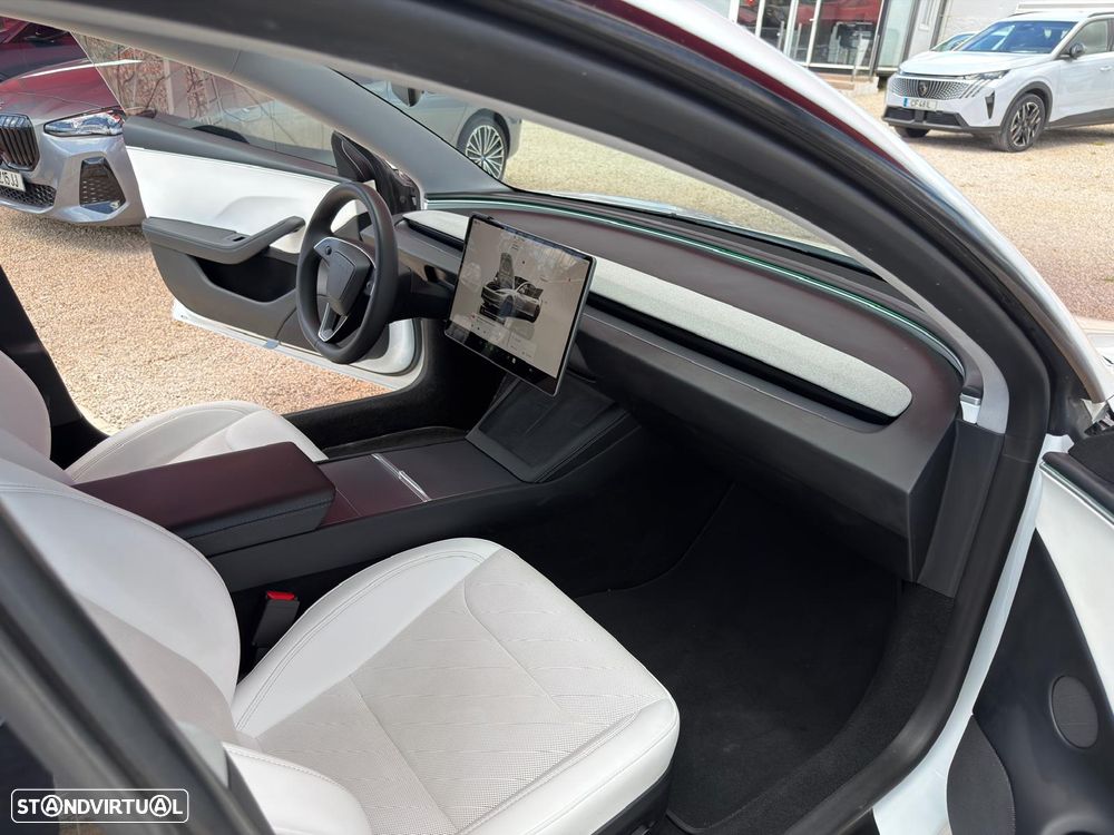 Tesla Model 3 Long Range Tração Integral - 37