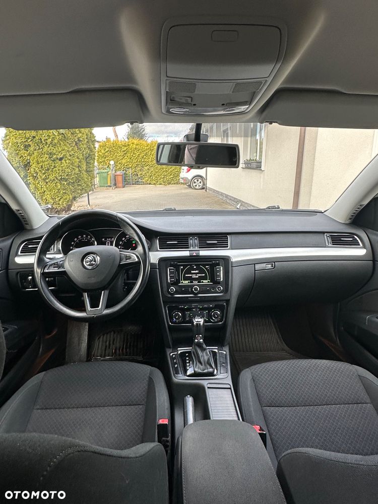 Skoda Superb 2.0 TDI 4x4 Elegance DSG - 17