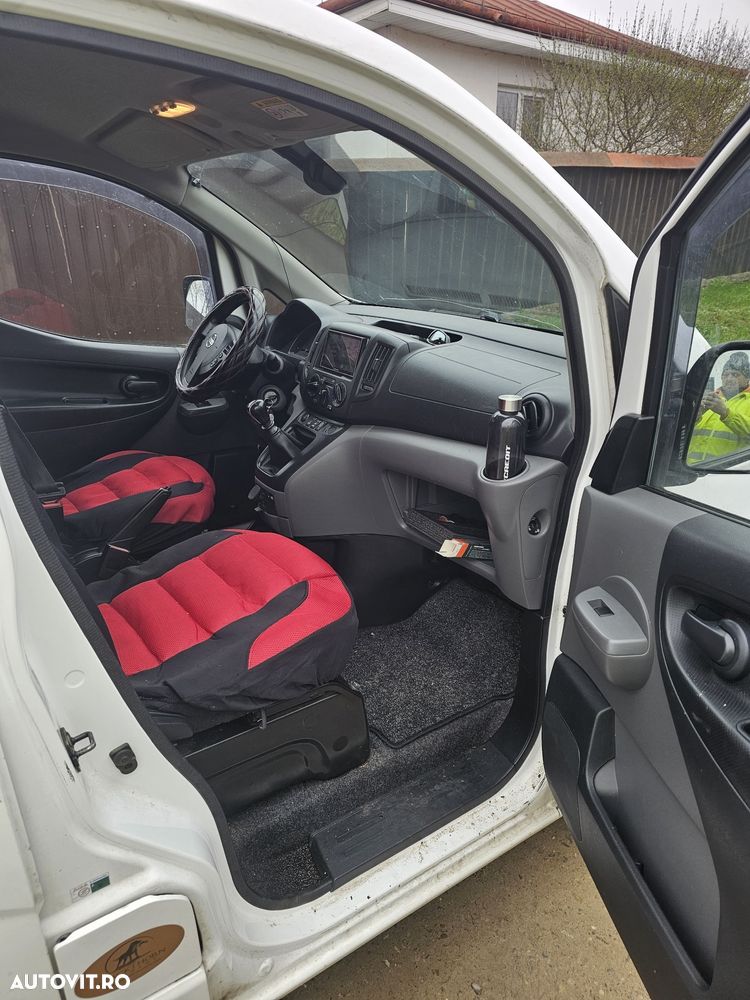 Nissan NV300 - 6