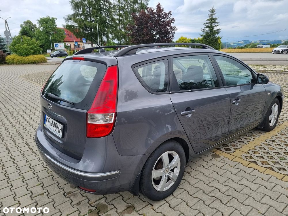 Hyundai i30 1.6 CRDi Comfort - 6